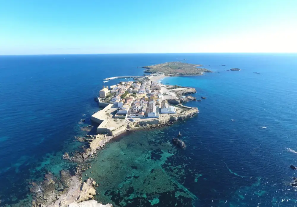 Tabarca: Rajska wyspa u wybrzeży Alicante - co warto zobaczyć