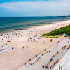 Kołobrzeg plaża wschodnia czy zachodnia - która jest lepsza dla Ciebie?