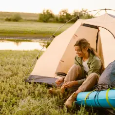 Co zabrać na camping: Kompletna lista niezbędnego ekwipunku