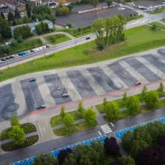 Poradnik parkowania: gdzie zaparkować w Helu przy NCK