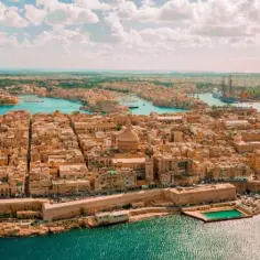 Malta niezbędnik: Kompleksowe informacje dla turystów w 2025
