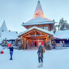 Magiczna wycieczka do Rovaniemi: co zobaczyć w krainie Mikołaja