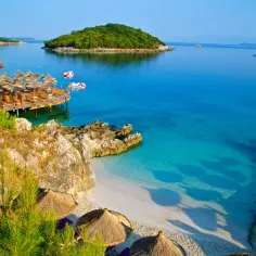 Najlepsze atrakcje w Ksamil - odkryj ukryte skarby i plaże