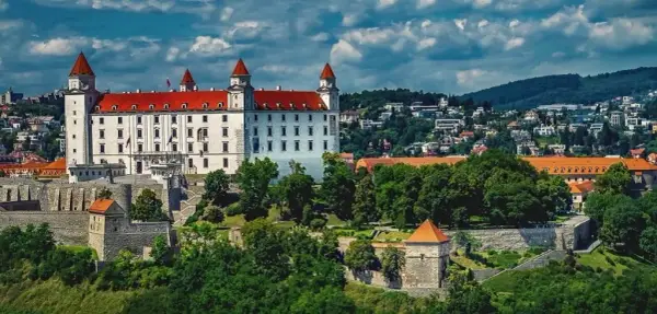 Bratysława i okolice: Co warto zobaczyć w stolicy Słowacji?