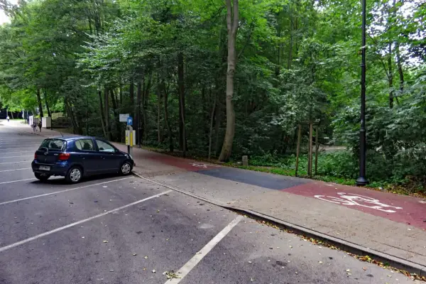 Jak oszczędzić na parkingu w Sopocie? Przewodnik po tych darmowych
