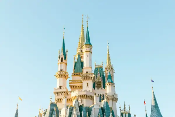 Disneyland Anaheim - Jak pierwszy park zmienił świat rozrywki?