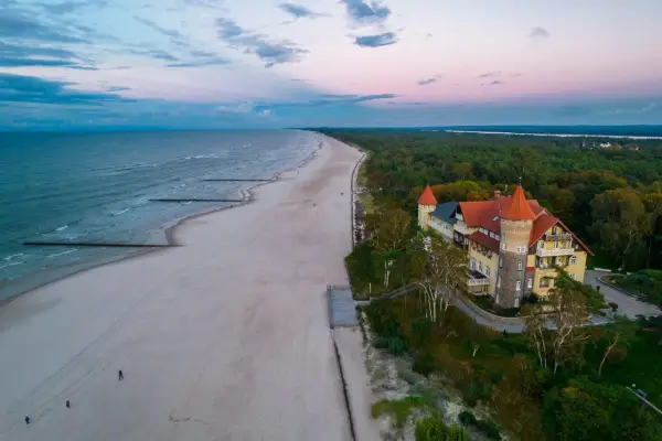 Łeba dla dorosłych - Co zwiedzić poza plażą?