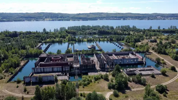 Odpoczynek w cieniu elektrowni Żarnowiec: Zielone wakacje
