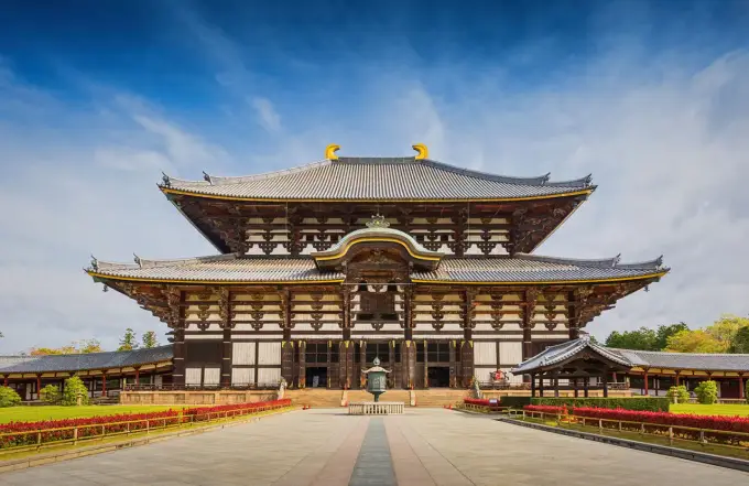 Świątynia buddyjska w Japonii - co zobaczyć i jak się zachować